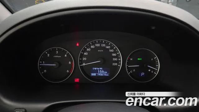 Hyundai Starex 2017 thumb 8