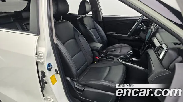 KG_Mobility_Ssangyong TIBOLI 2024 thumb 12