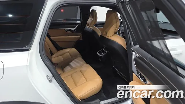 Volvo V90 2019 thumb 10