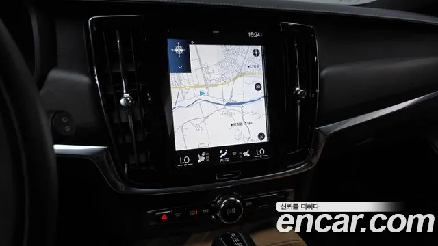 Volvo V90 2019 thumb 12