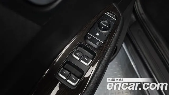 Kia K5 2017 thumb 12