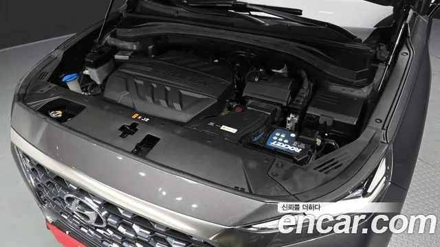 Hyundai Santa Fe 2018 thumb 6