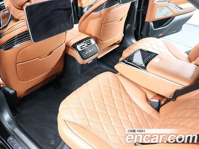 Mercedes-Benz S-Класс 2023 thumb 10