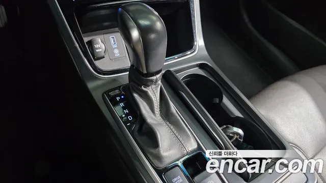 Hyundai Grandeur 2017 thumb 9