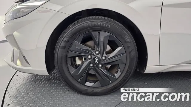 Hyundai Avante 2022 thumb 4
