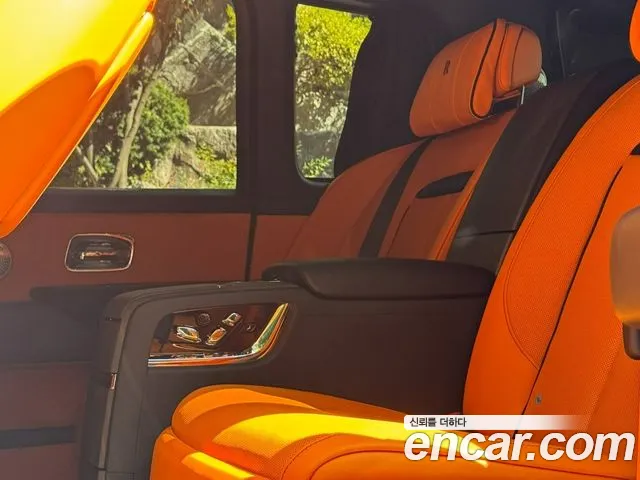 Rolls-Royce Cullinan 2024 thumb 9