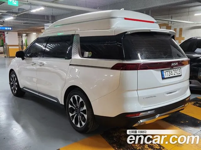 Kia Carnival 2022 thumb 3