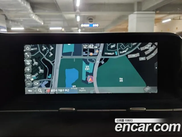 Kia Carnival 2022 thumb 8
