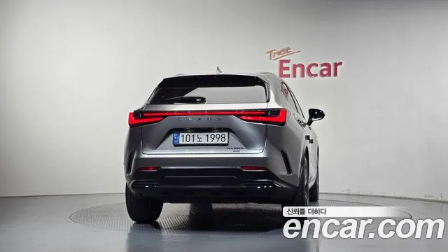 Lexus NX 2023 thumb 4