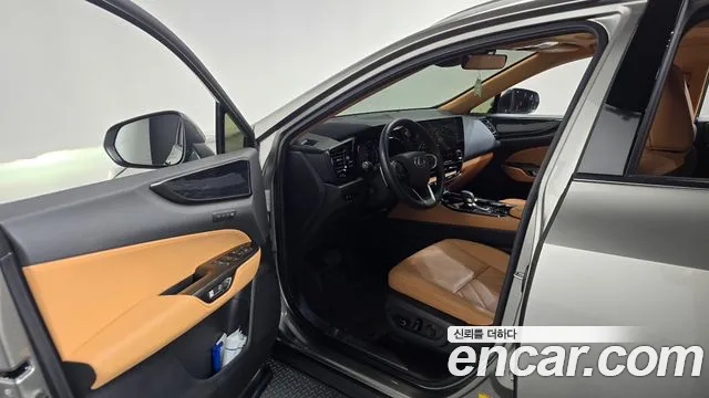 Lexus NX 2023 thumb 10