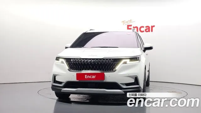 Kia Carnival 2022 thumb 3