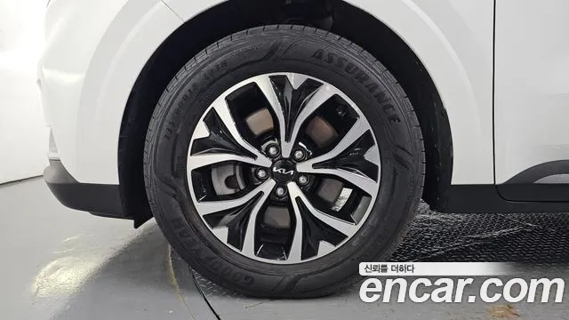 Kia Carnival 2022 thumb 5