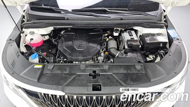 Kia Carnival 2022 thumb 6