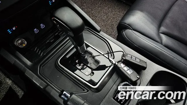 KG_Mobility_Ssangyong Rexton 2023 thumb 9