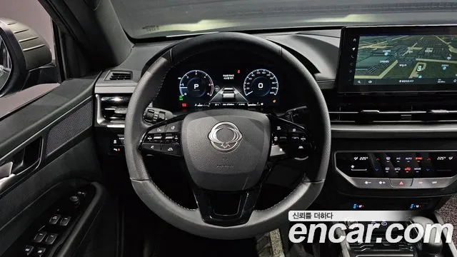 KG_Mobility_Ssangyong Rexton 2023 thumb 12