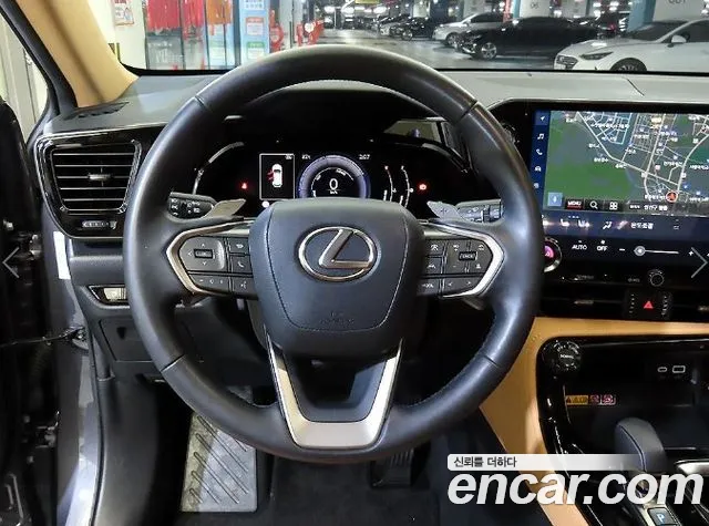 Lexus NX 2025 thumb 8
