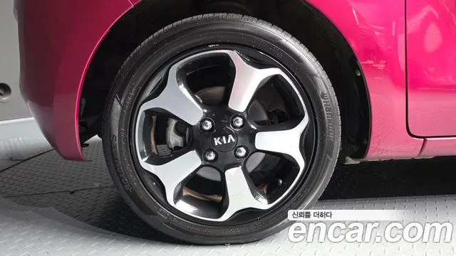 Kia Ray 2013 thumb 5