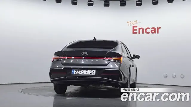 Hyundai Avante 2024 thumb 3