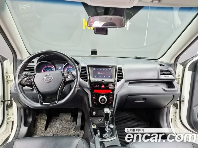 KG_Mobility_Ssangyong TIBOLI 2017 thumb 7