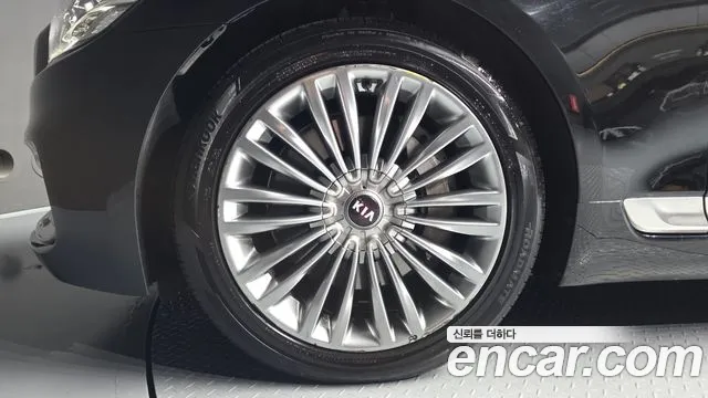Kia K9 2018 thumb 5