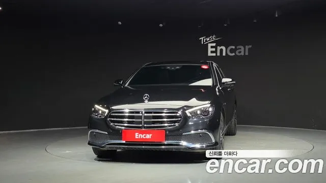 Mercedes-Benz E-Класс 2021 thumb 3