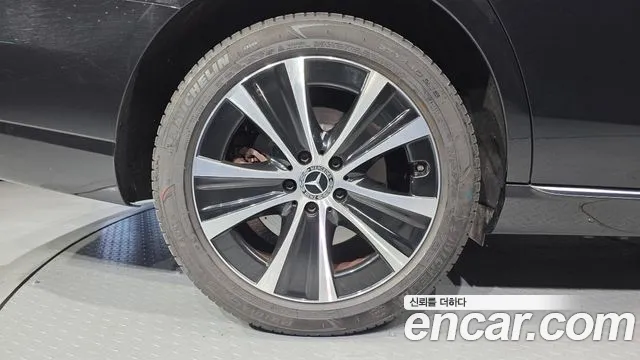 Mercedes-Benz E-Класс 2021 thumb 5