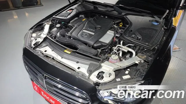 Mercedes-Benz E-Класс 2021 thumb 6