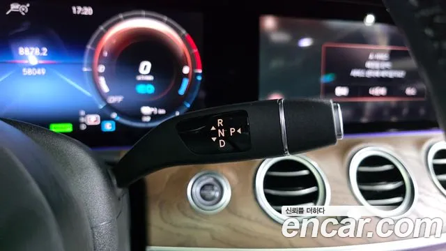 Mercedes-Benz E-Класс 2021 thumb 9