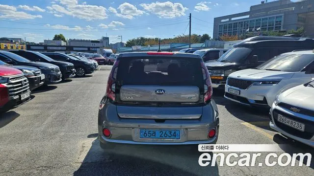 Kia Soul 2017 thumb 6