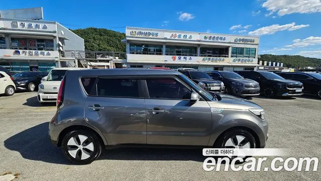 Kia Soul 2017 thumb 8