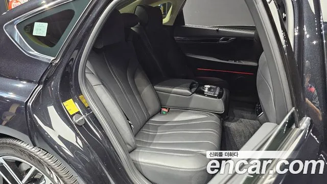 Genesis G80 2025 thumb 11