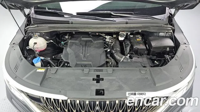 Kia Carnival 2023 thumb 6