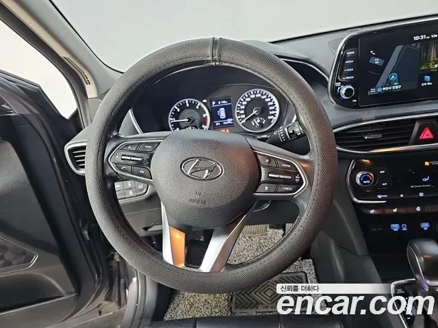 Hyundai Santa Fe 2018 thumb 9