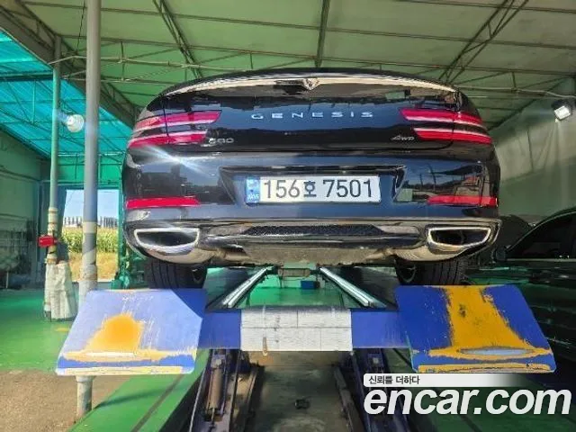 Genesis G80 2022 thumb 2