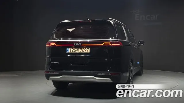 Kia Carnival 2022 thumb 4