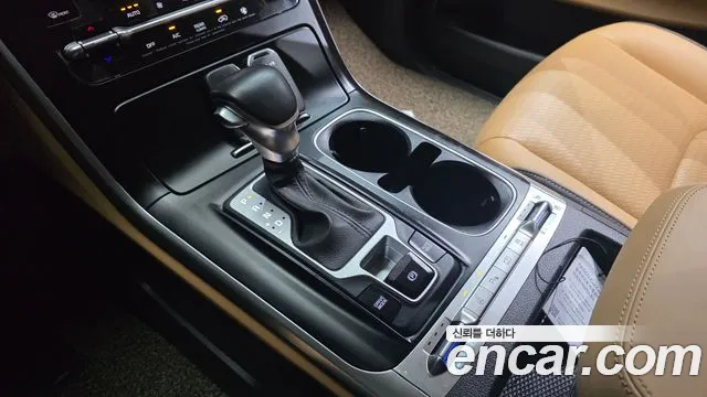 Kia Carnival 2022 thumb 9