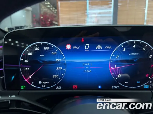 Mercedes-Benz E-Класс 2025 thumb 7