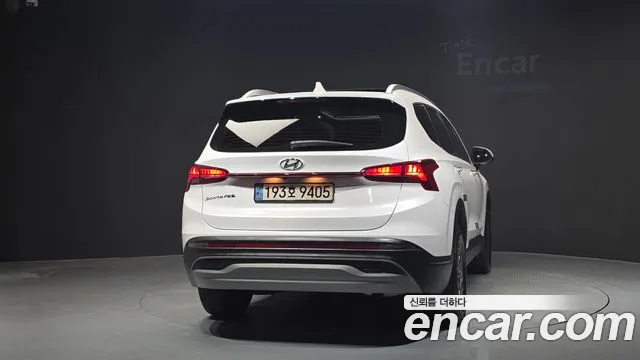 Hyundai Santa Fe 2023 thumb 4