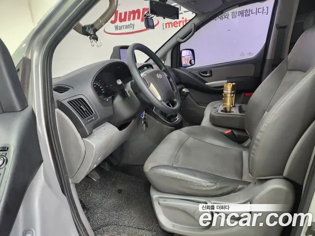 Hyundai Starex 2011 thumb 5