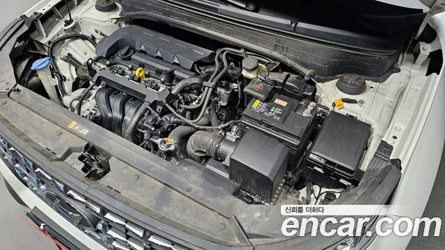 Hyundai Venue 2023 thumb 6