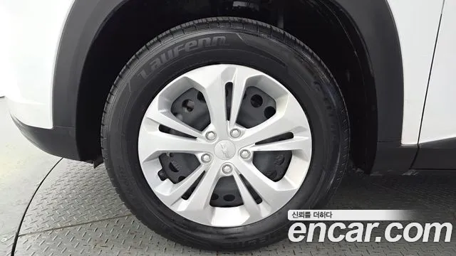 ChevroletGMDaewoo Tracker 2023 thumb 5