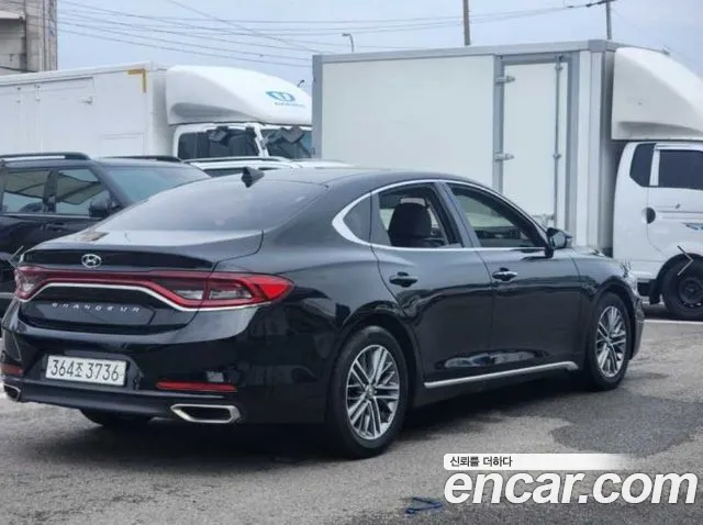 Hyundai Grandeur 2017 thumb 2