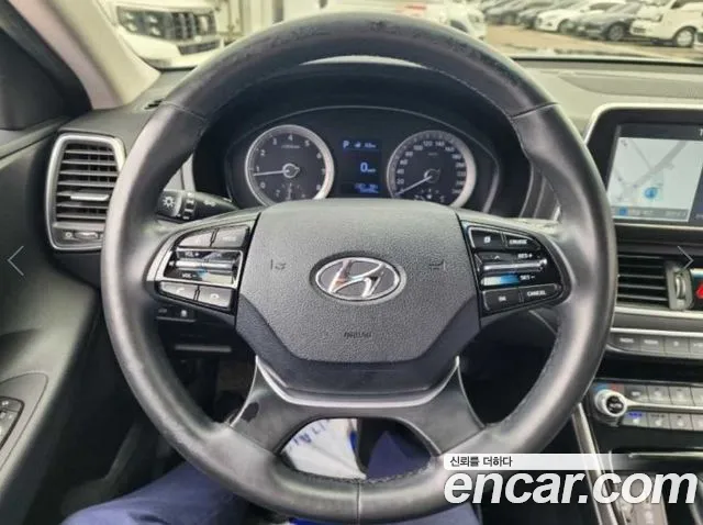 Hyundai Grandeur 2017 thumb 8