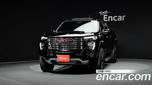 GMC Canyon 2026 thumb 2