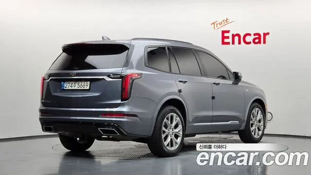 Cadillac XT6 2020 thumb 2