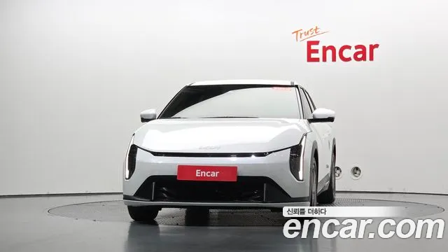 Kia EV4 2025 thumb 2