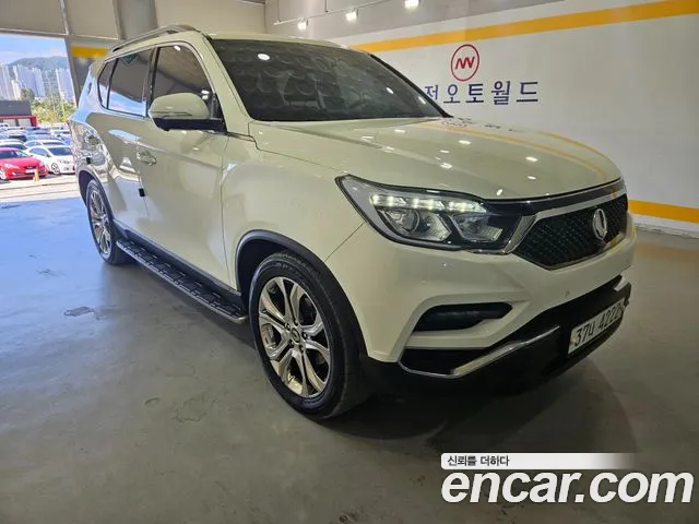 KG_Mobility_Ssangyong Rexton 2018 thumb 3