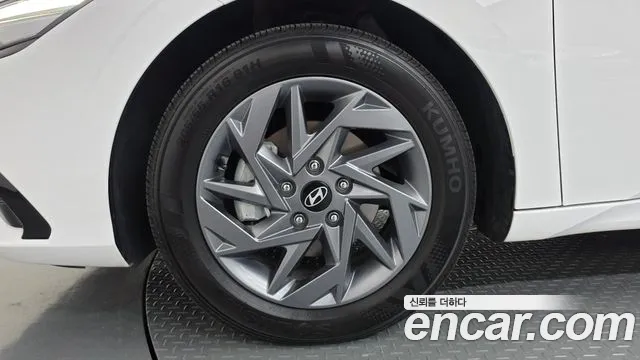 Hyundai Avante 2024 thumb 4