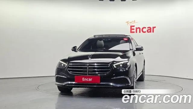 Mercedes-Benz E-Класс 2021 thumb 3