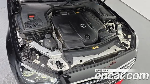Mercedes-Benz E-Класс 2021 thumb 6